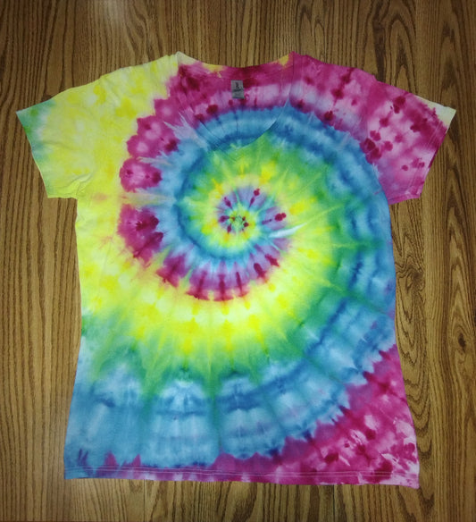 Women's Ice Dye V-neck - XLarge