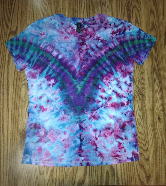 Women's Ice Dye V-neck - XLarge