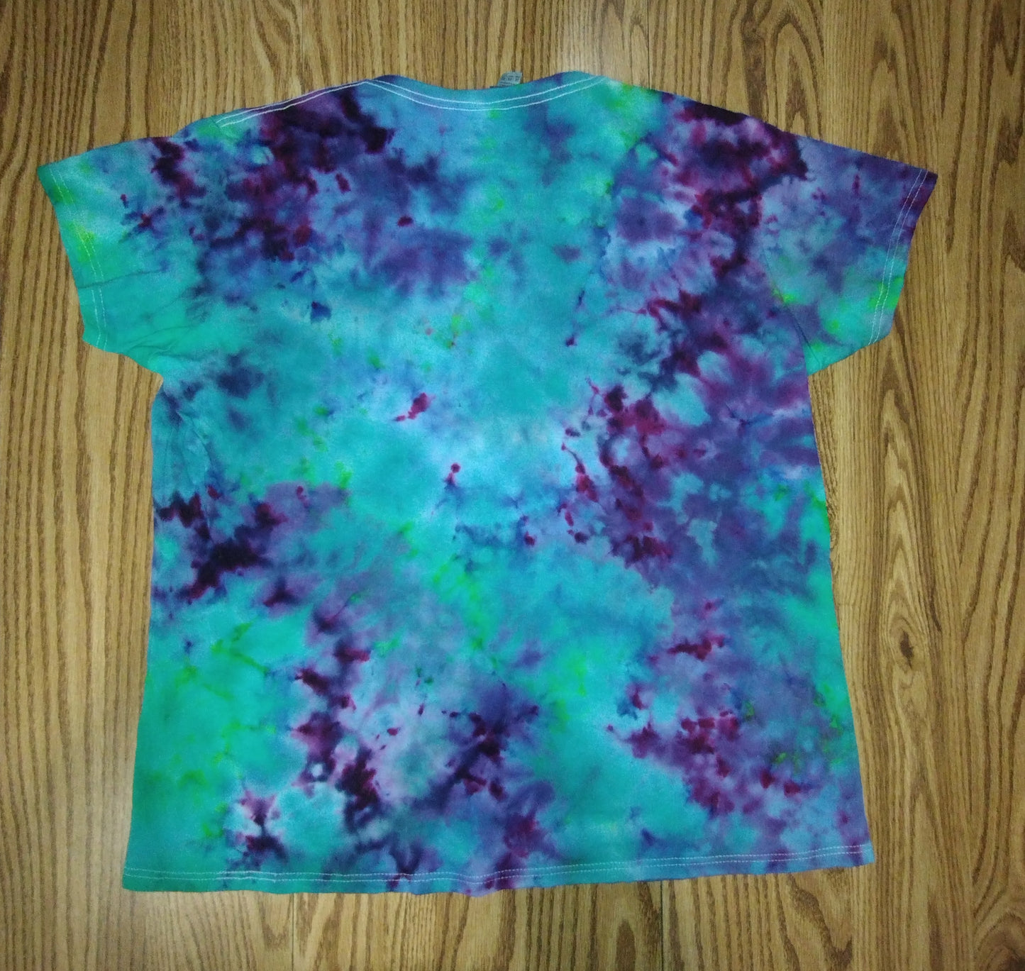 Women's Ice Dye V-neck - 2XL