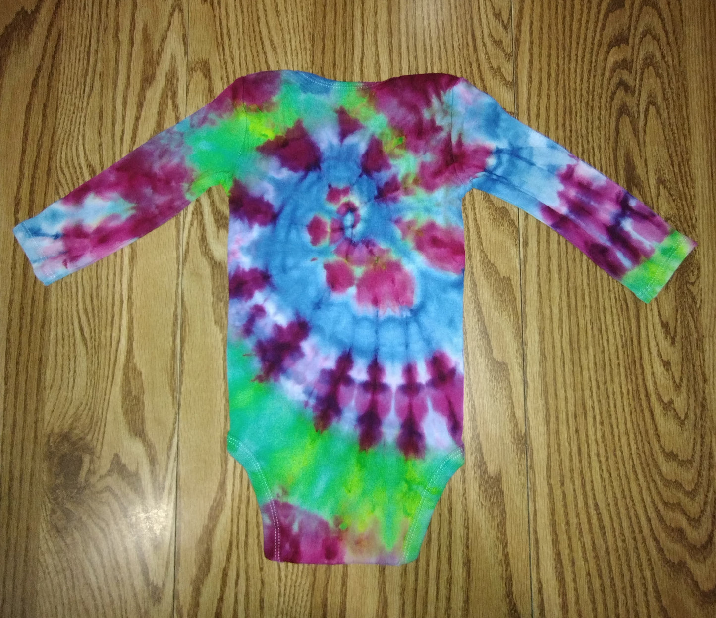 Ice Dye Onesie Long Sleeve - 6-9month