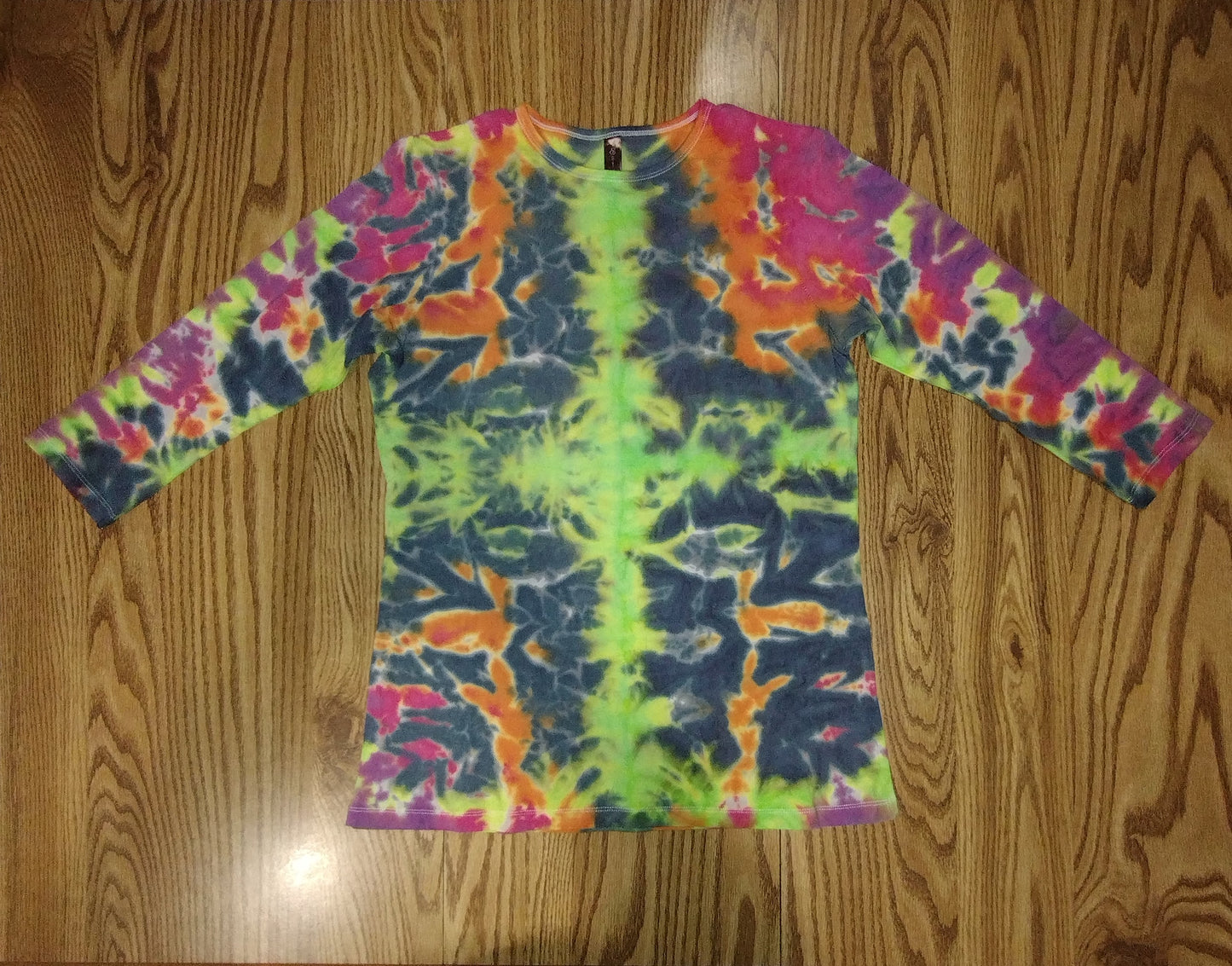 Liquid Dye - Medium 3/4 Sleeve