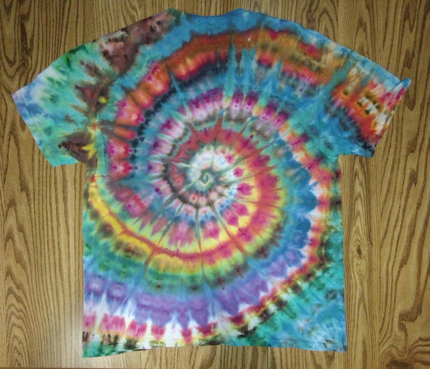 Bootleg Gator Ice Dye - Comfort Colors XL